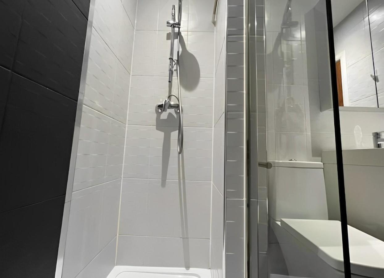 Nice Studio Shepherd'S Bush London Near Everything Екстериор снимка